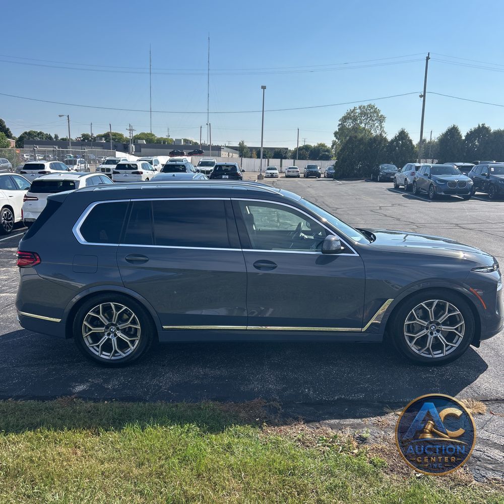 2024 BMW X7 XDrive40i
