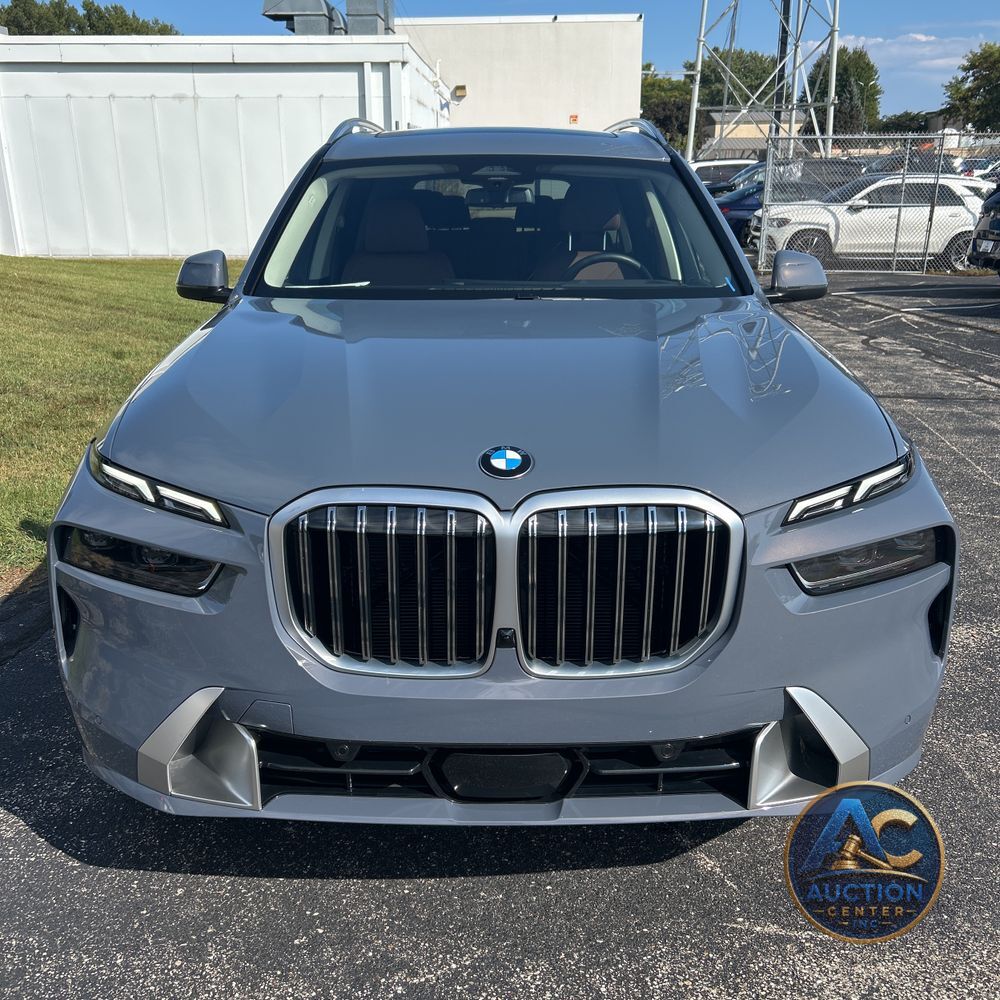 2024 BMW X7 XDrive40i