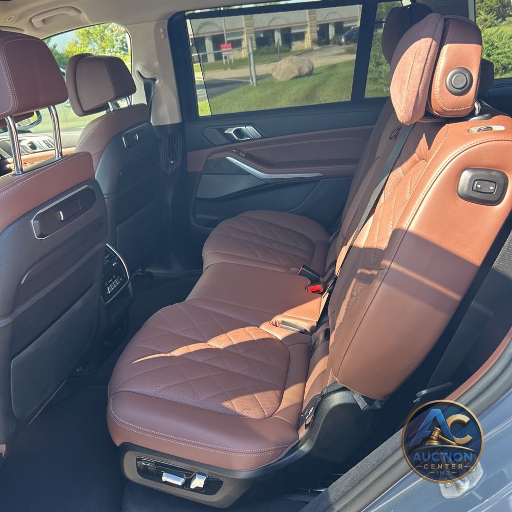 2024 BMW X7 XDrive40i