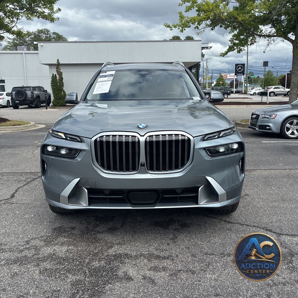 2024 BMW X7 xDrive40i