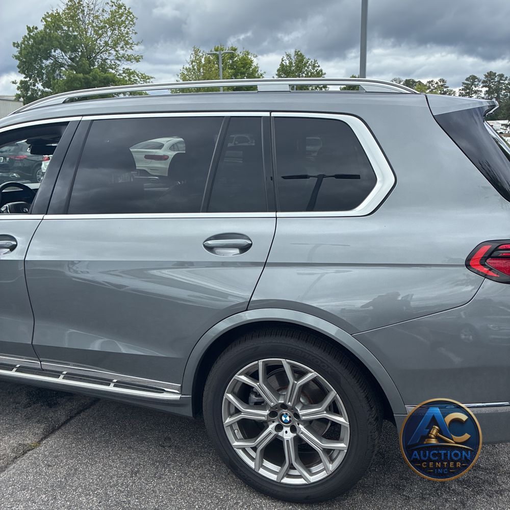 2024 BMW X7 xDrive40i