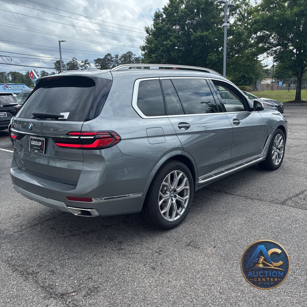 2024 BMW X7 xDrive40i