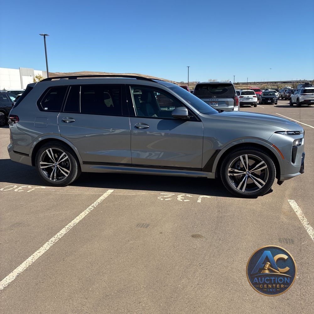 2025 BMW X7 XDrive40i