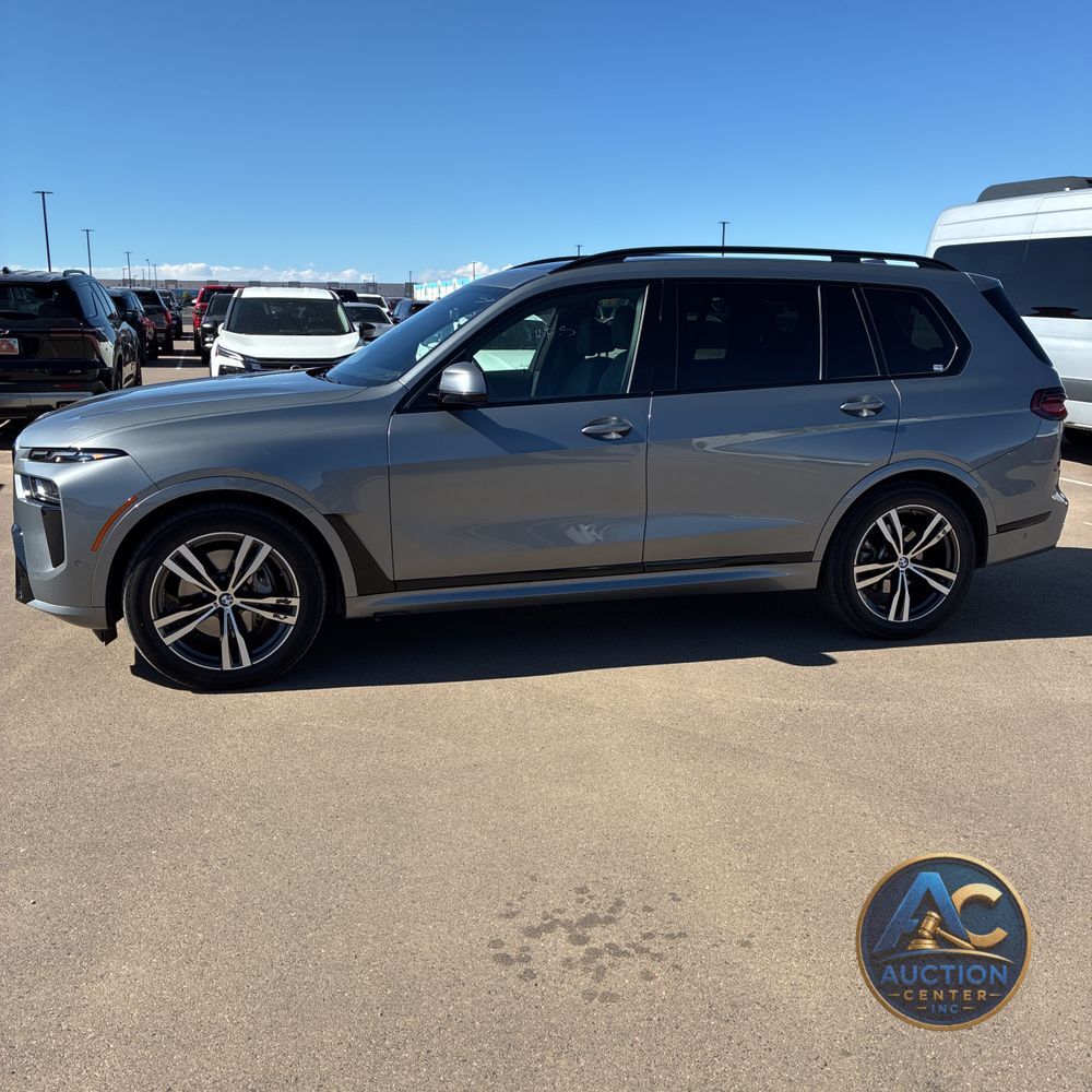 2025 BMW X7 XDrive40i