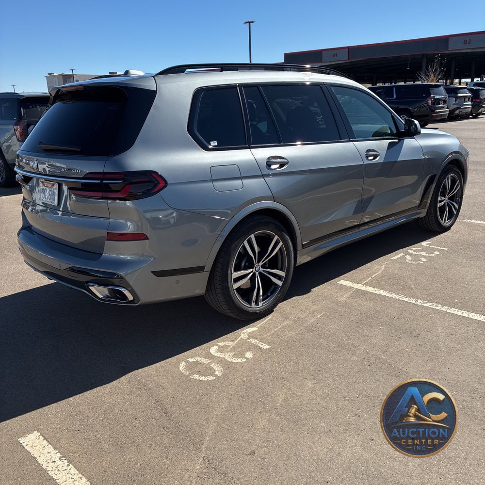 2025 BMW X7 XDrive40i