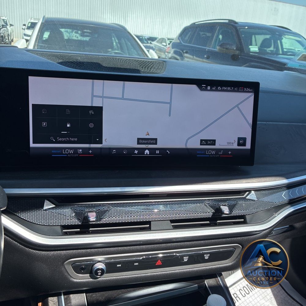 2024 BMW X7 xDrive40i
