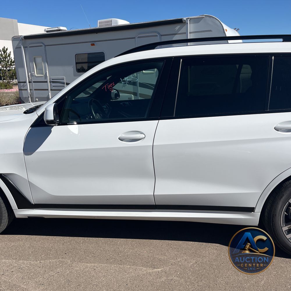 2025 BMW X7 XDrive40i