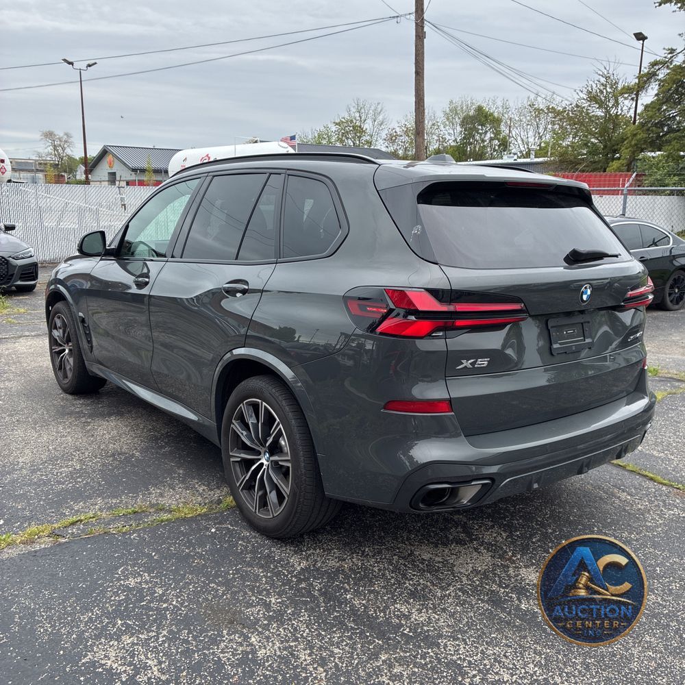 2024 BMW X5 xDrive40i