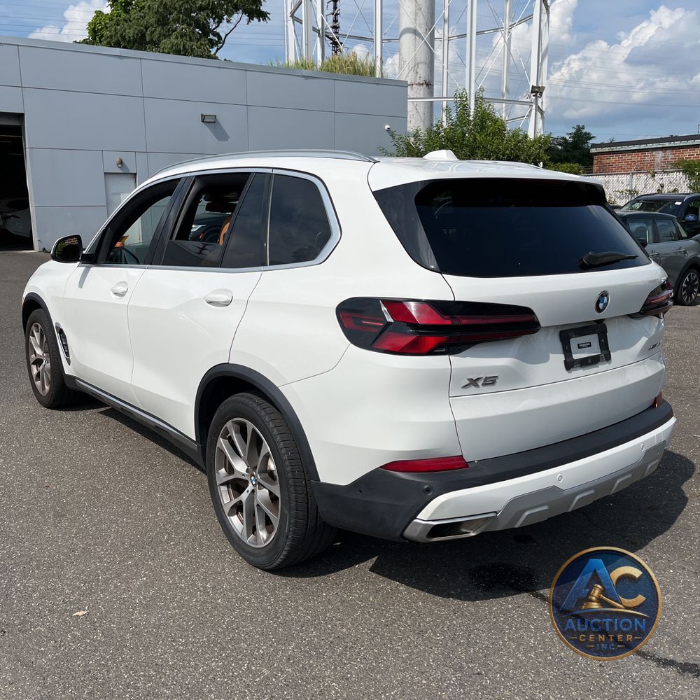 2024 BMW X5 XDrive40i