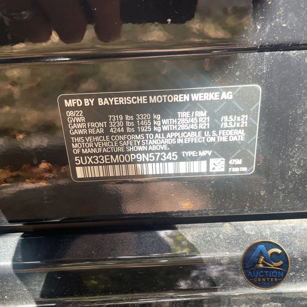 2023 BMW X7 M60i