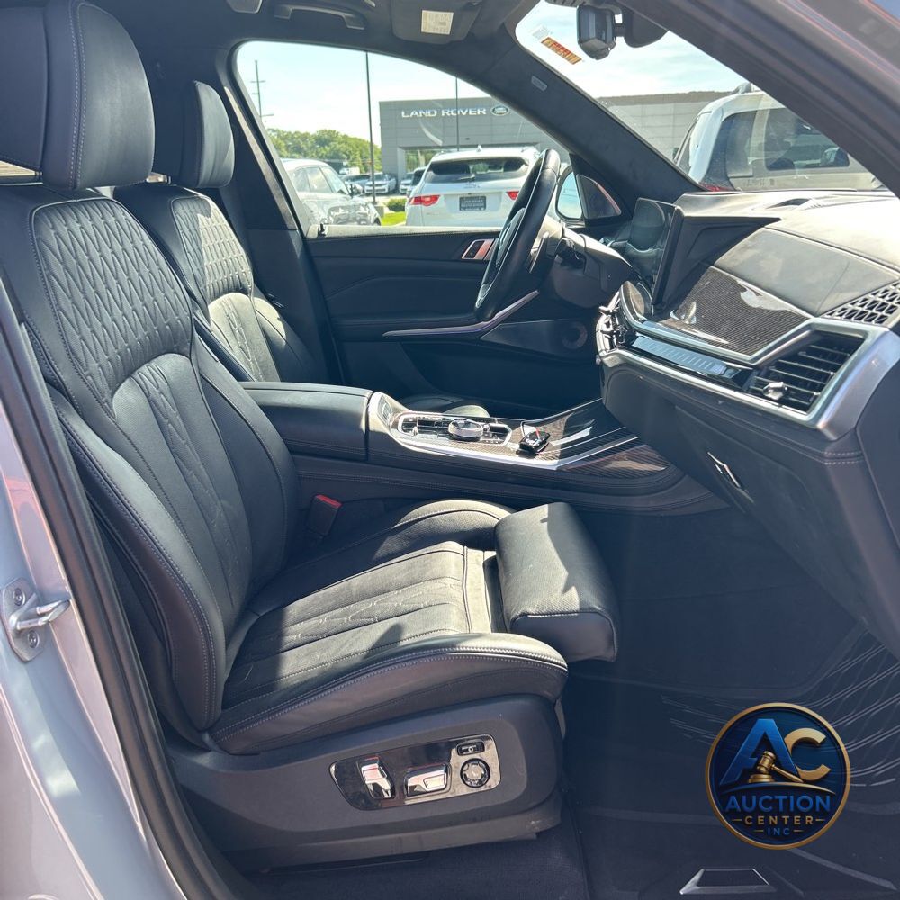 2024 BMW X7 M60i