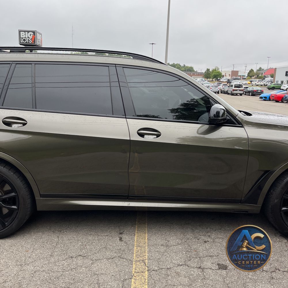 2024 BMW X7 M60i