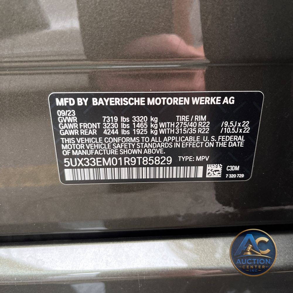 2024 BMW X7 M60i