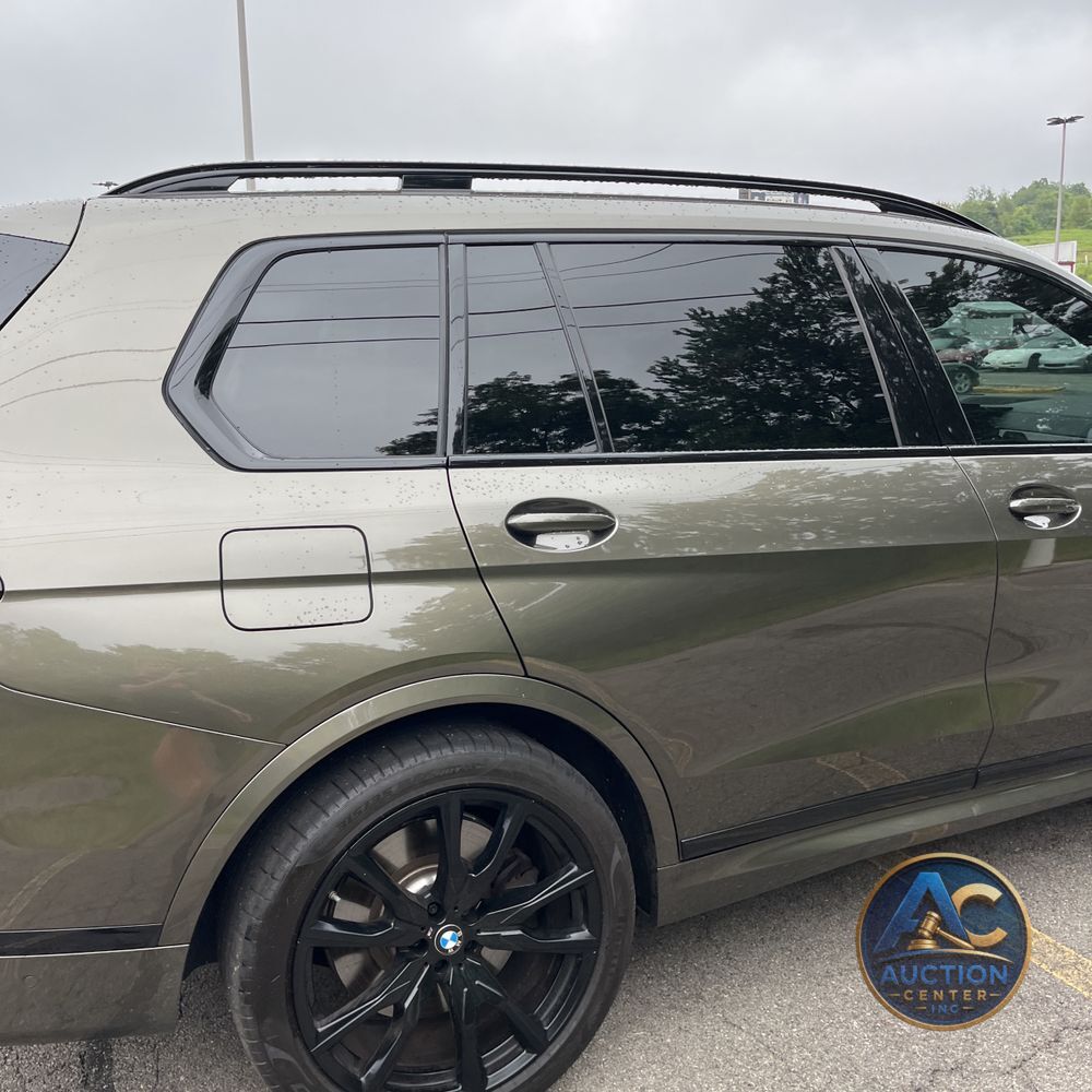 2024 BMW X7 M60i