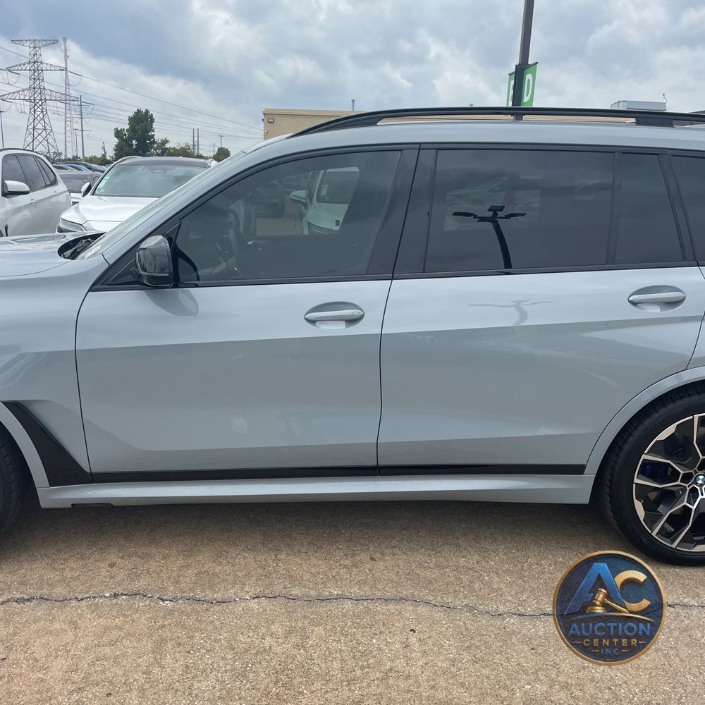 2025 BMW X7 M60i