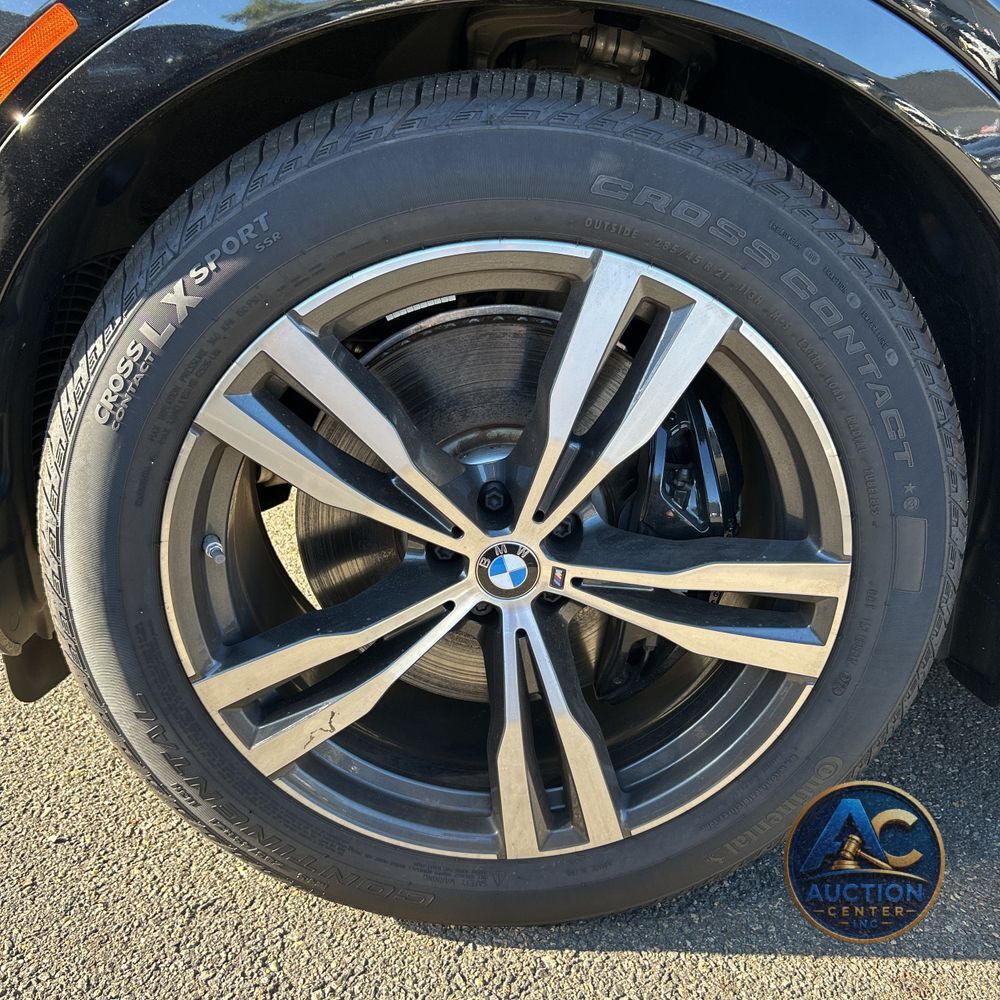 2025 BMW X7 M60i