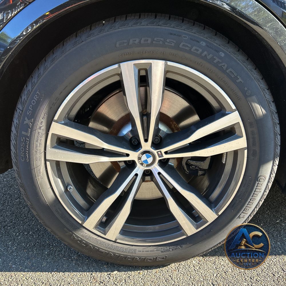 2025 BMW X7 M60i