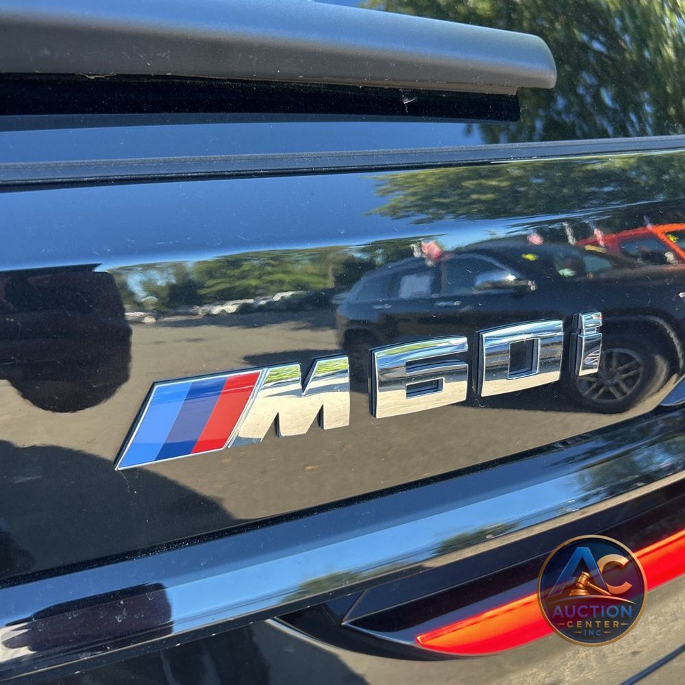 2025 BMW X7 M60i