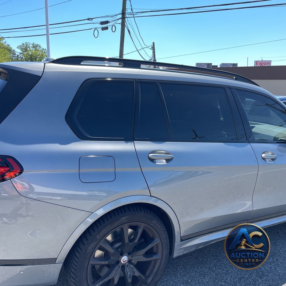 2023 BMW X7 M60i
