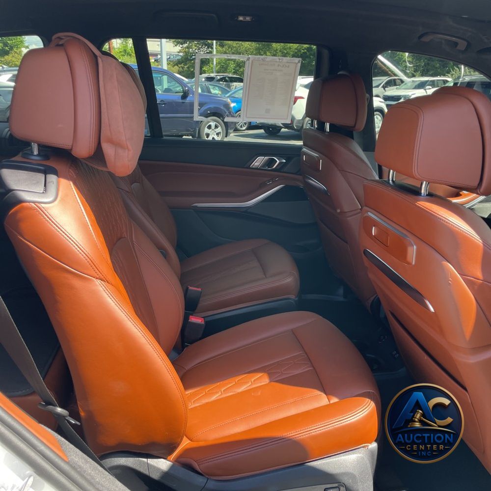 2024 BMW X7 M60i