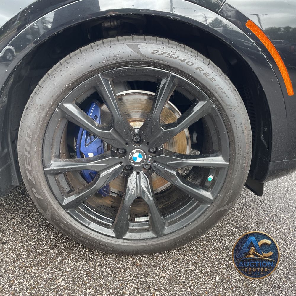2024 BMW X7 M60i