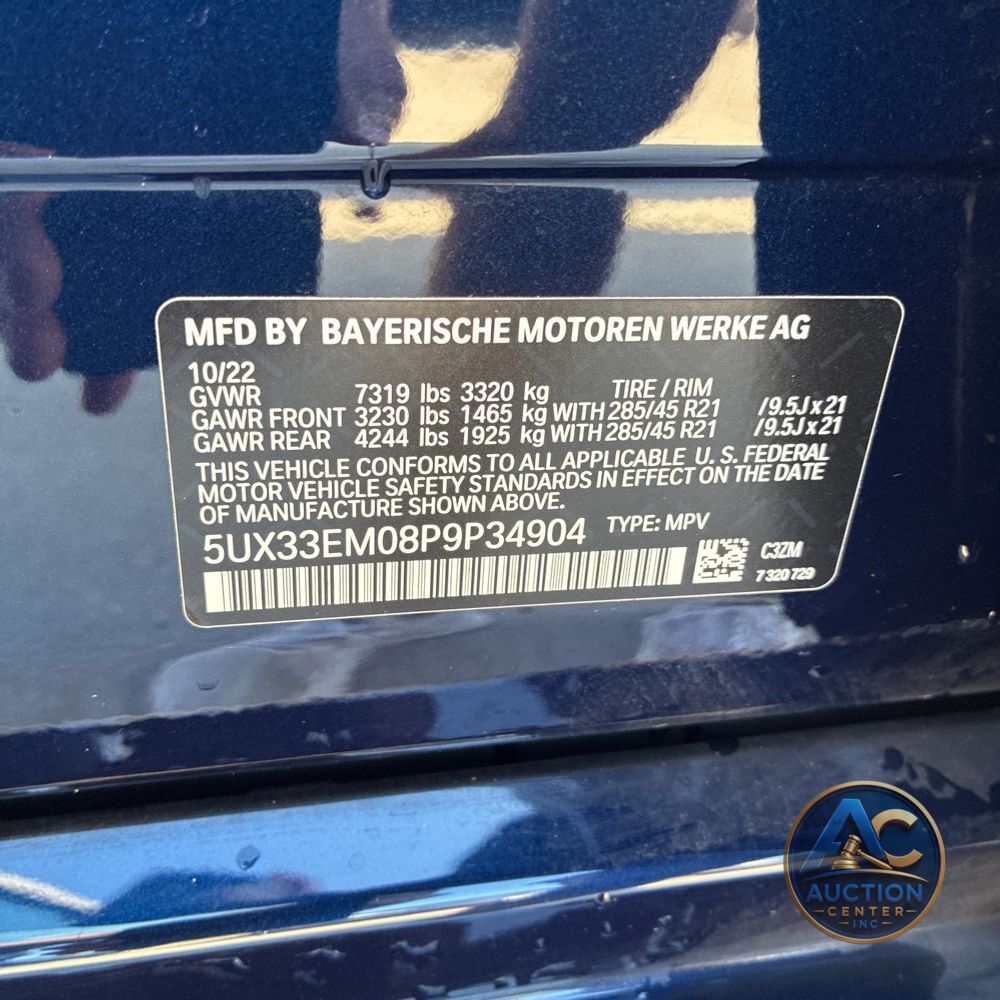 2023 BMW X7 M60i