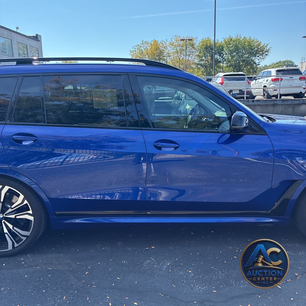 2024 BMW X7 M60i