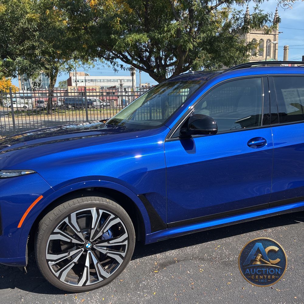 2024 BMW X7 M60i