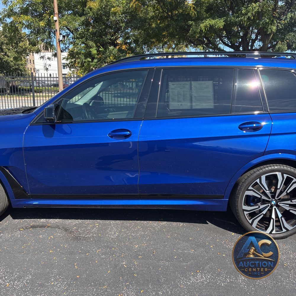 2024 BMW X7 M60i