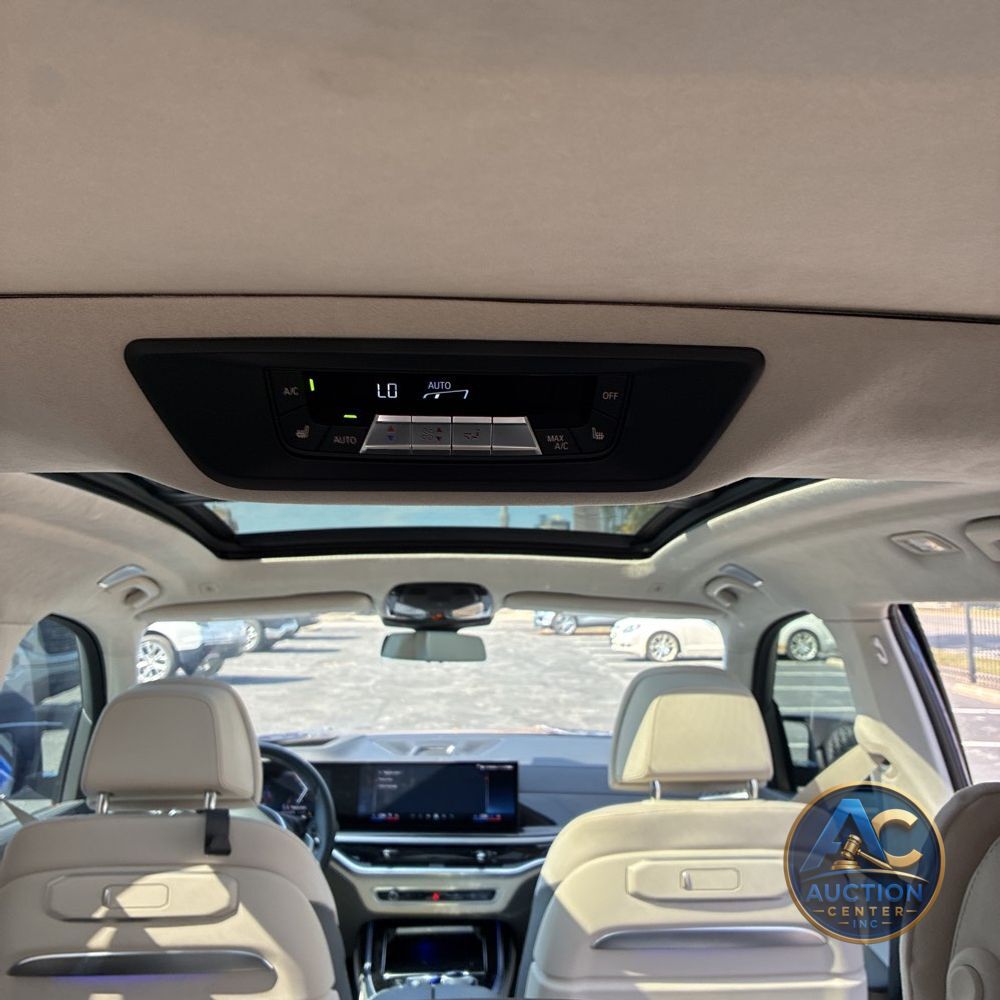 2024 BMW X7 M60i