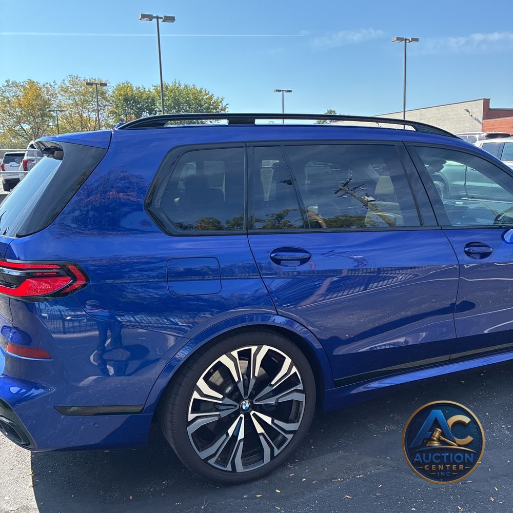 2024 BMW X7 M60i