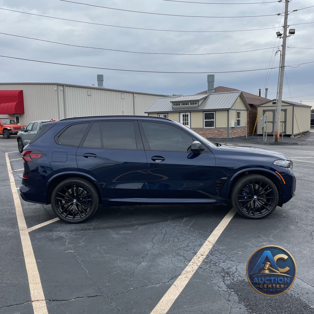 2024 BMW X5 M60i