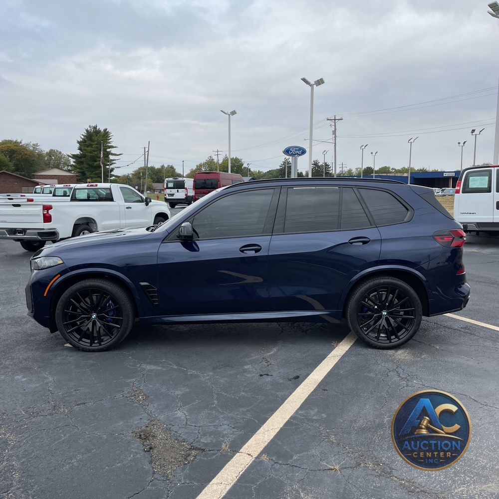 2024 BMW X5 M60i