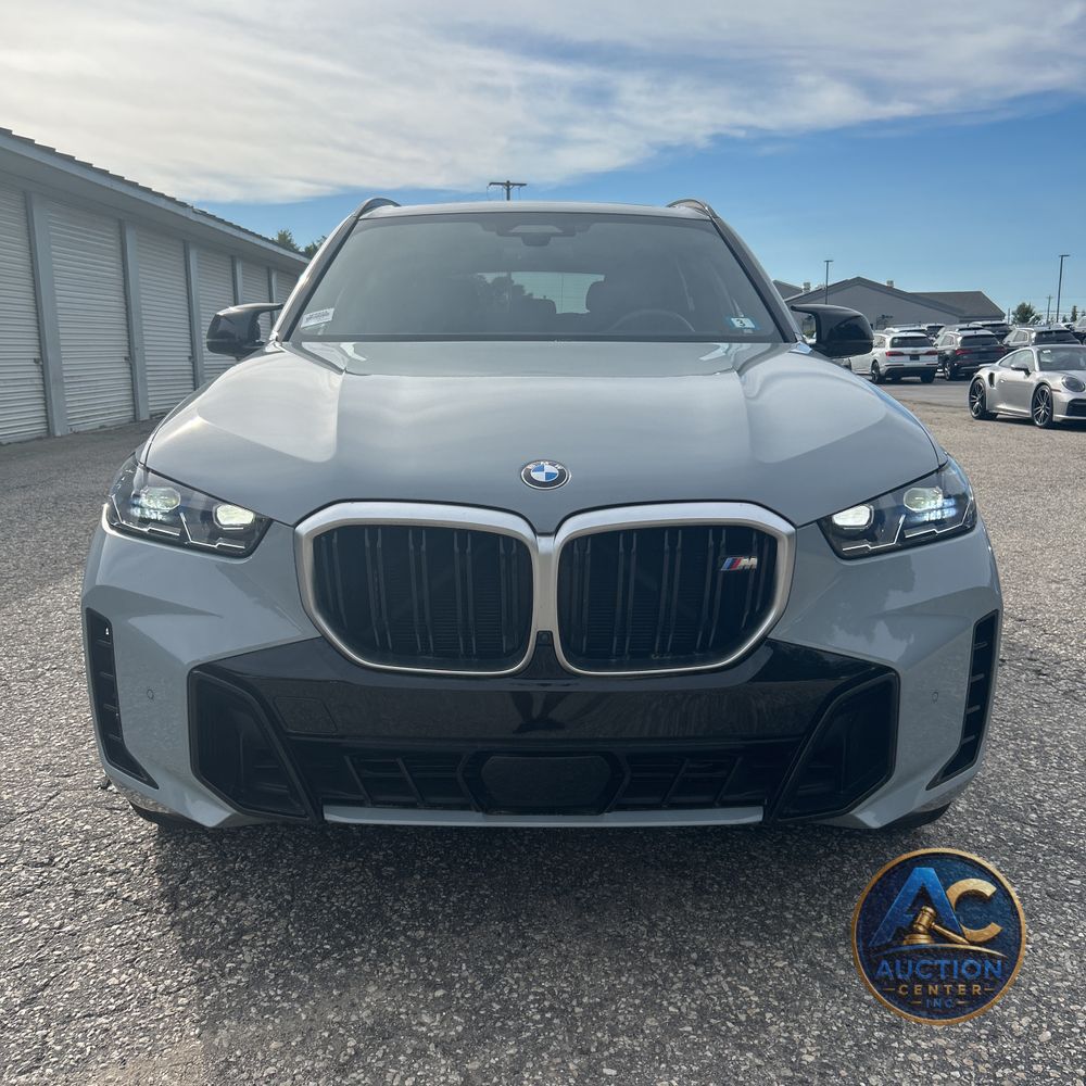 2024 BMW X5 M60i