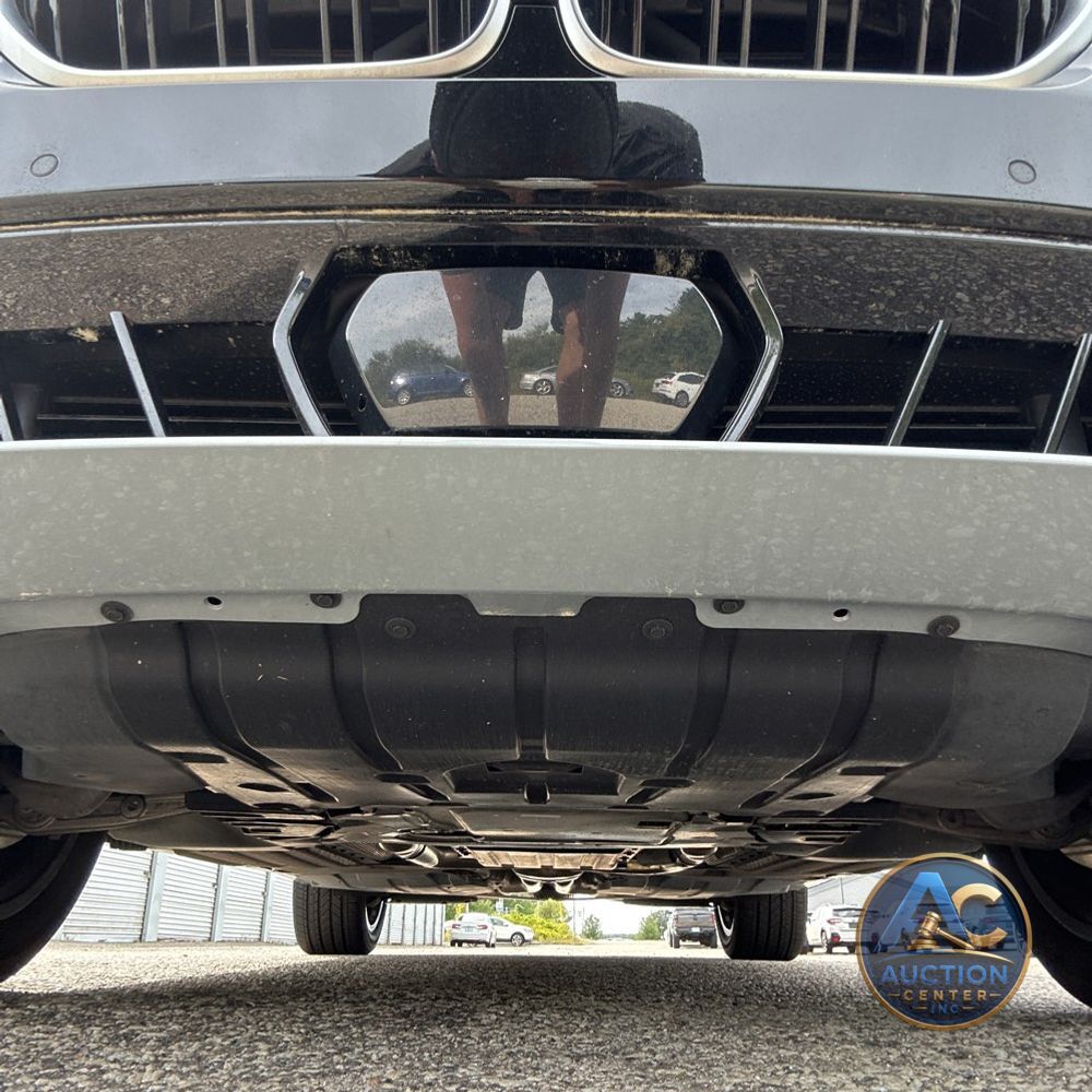 2024 BMW X5 M60i