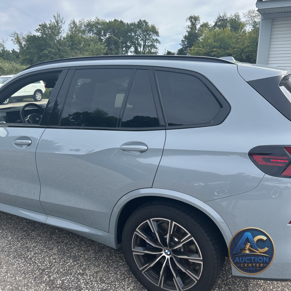 2024 BMW X5 M60i