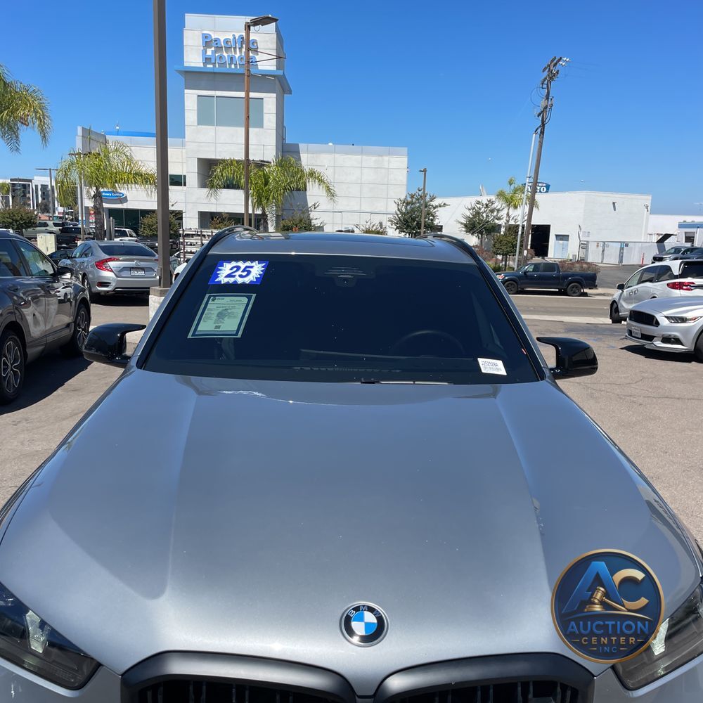 2025 BMW X5 M60i