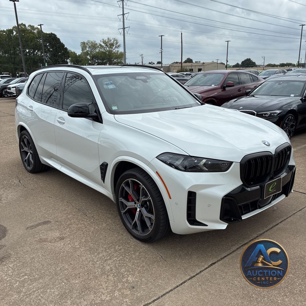 2025 BMW X5 M60i