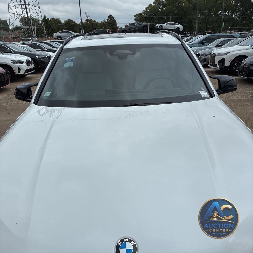 2025 BMW X5 M60i