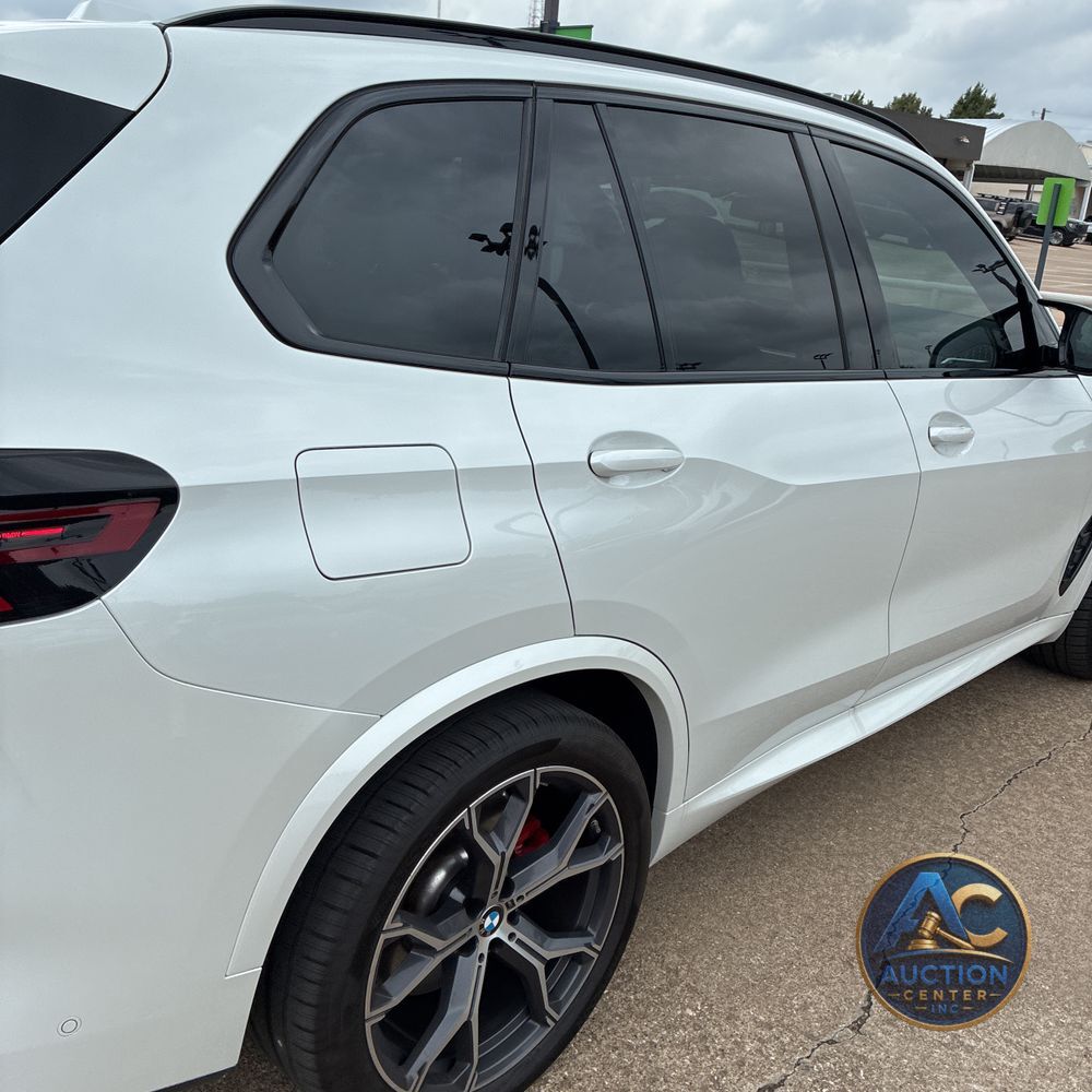2025 BMW X5 M60i