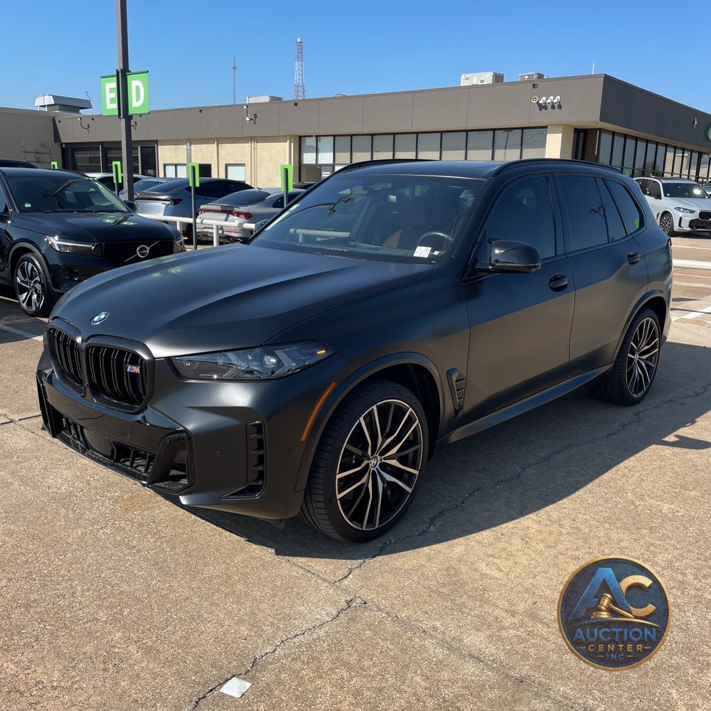2024 BMW X5 M60i