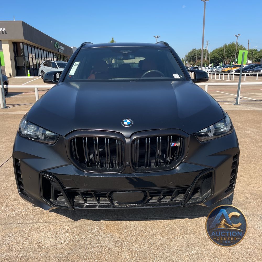2024 BMW X5 M60i
