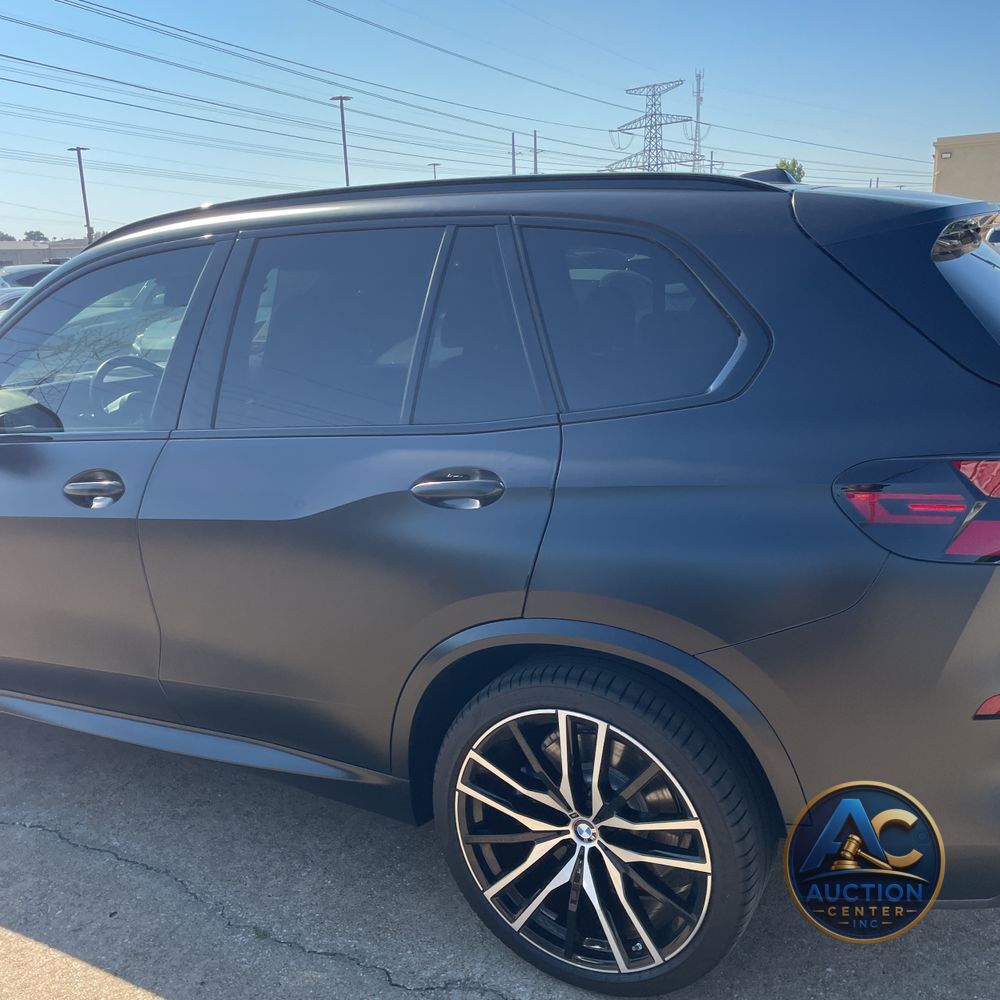 2024 BMW X5 M60i