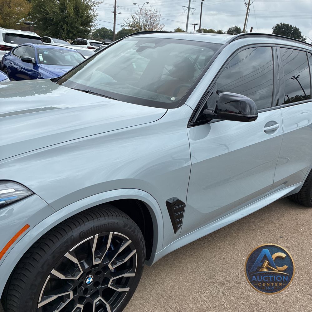 2025 BMW X5 M60i