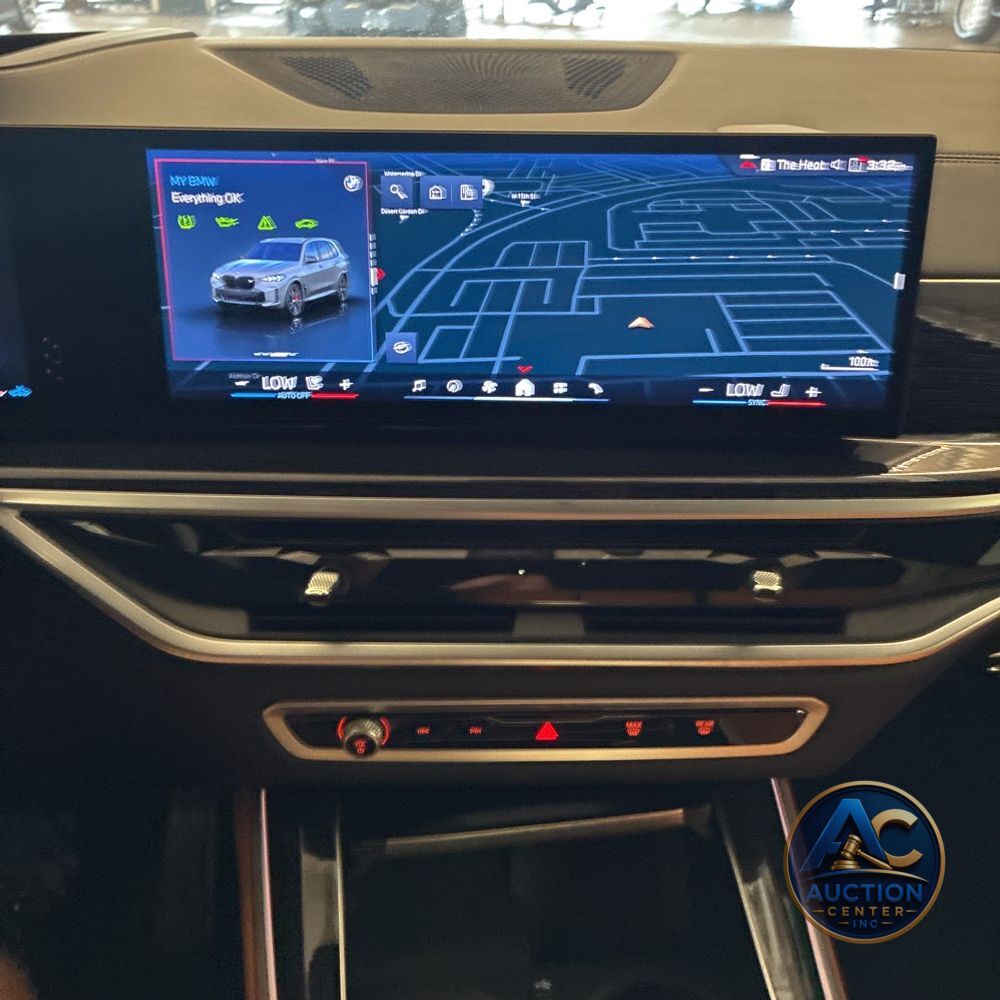 2025 BMW X5 M60i