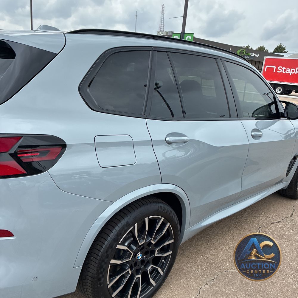 2025 BMW X5 M60i