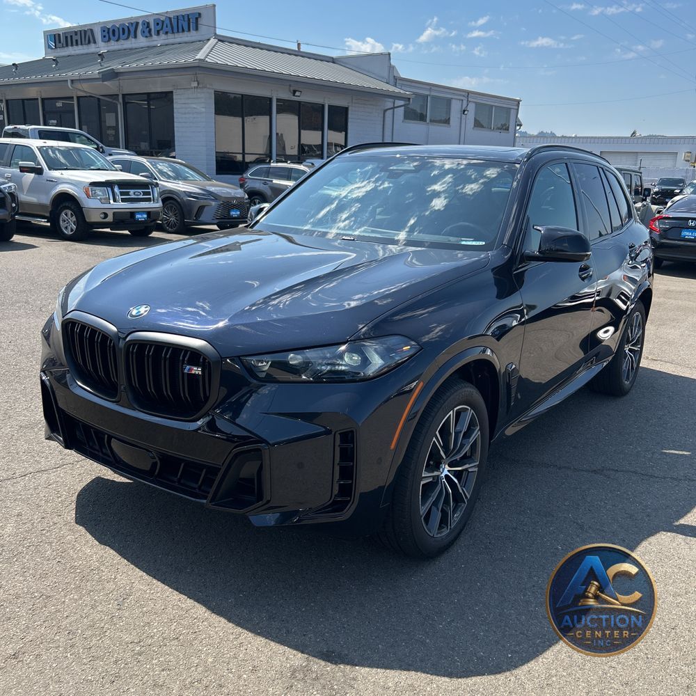 2024 BMW X5 M60i