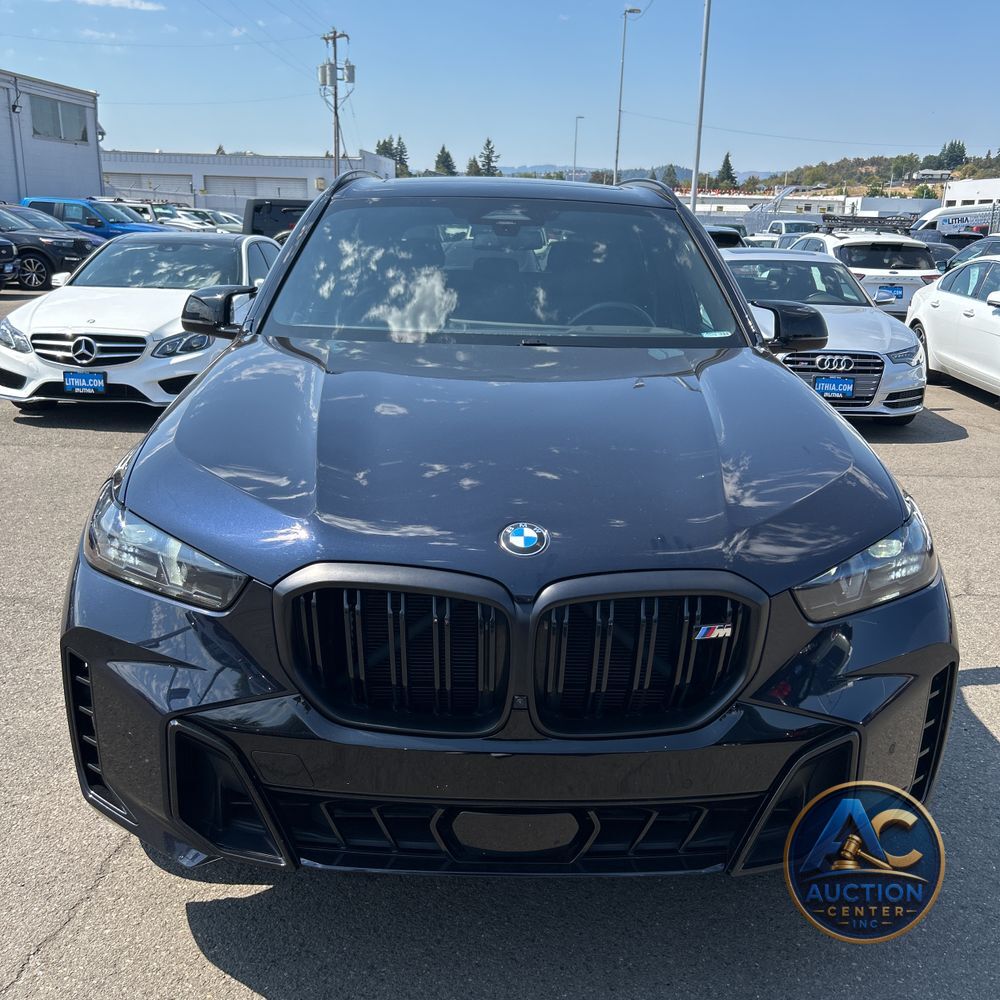 2024 BMW X5 M60i