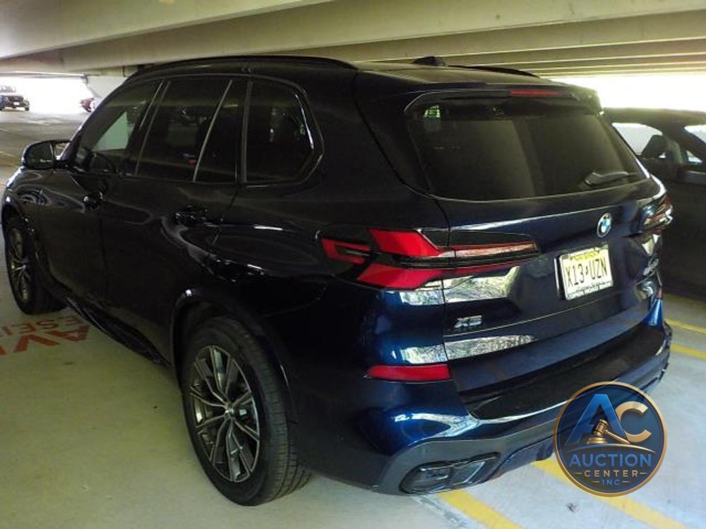 2025 BMW X5 M60i
