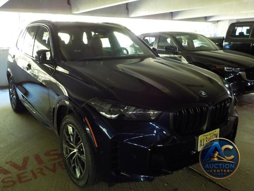2025 BMW X5 M60i